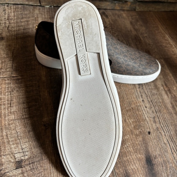 MICHAEL Michael Kors Keaton Logo Slip on Sneakers Women's Size 8 1/2 - Picture 12 of 12